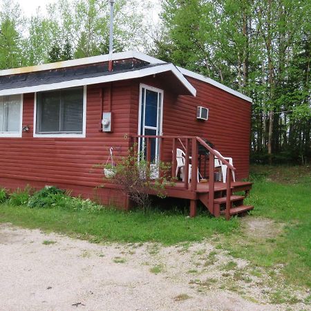 Lush'S Cottages Cormack 外观 照片